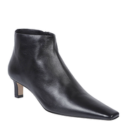 Boots Black