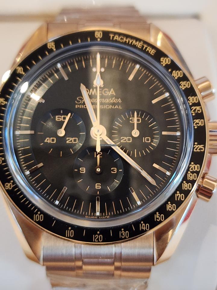Omega Speedmaster Professional Moonwatch Co-Axial Master Chronometer New never worn full set all links included