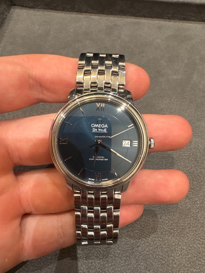 Omega De Ville