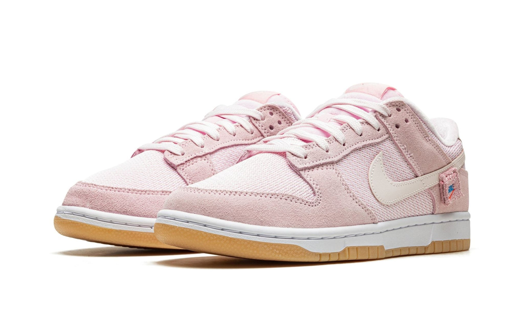 Nike Dunk Low SE Teddy Bear