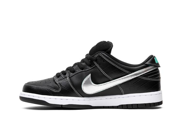 NIKE SB DUNK LOW DIAMOND SUPPLY CO. BLACK DIAMOND