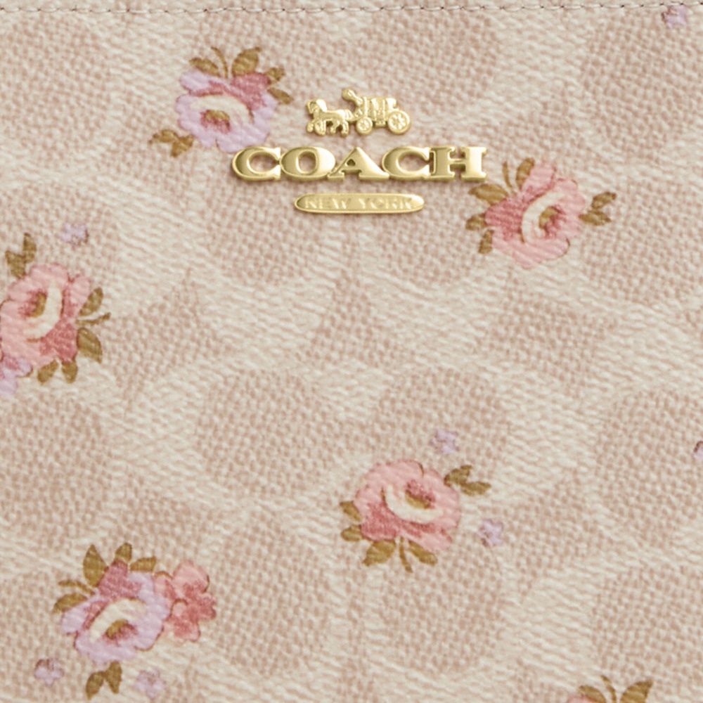 Coach