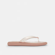 Women's Coach Jelly Flip Flop In Signature Candy Pink