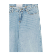 Jeans Clear Blue
