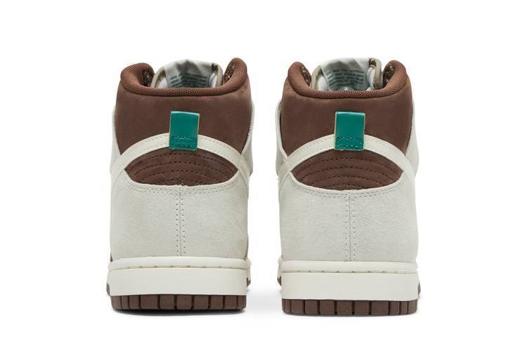 Dunk High Light Chocolate