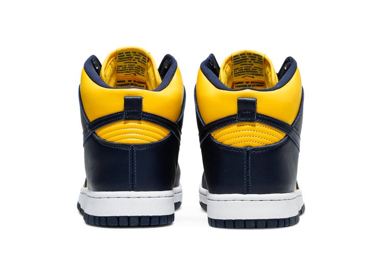 Dunk High SP Michigan