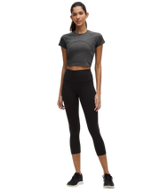 Lululemon Swiftly Tech Cropped Shorts-Sleeve Shirt 2.0 Spandex Stripe Black/White