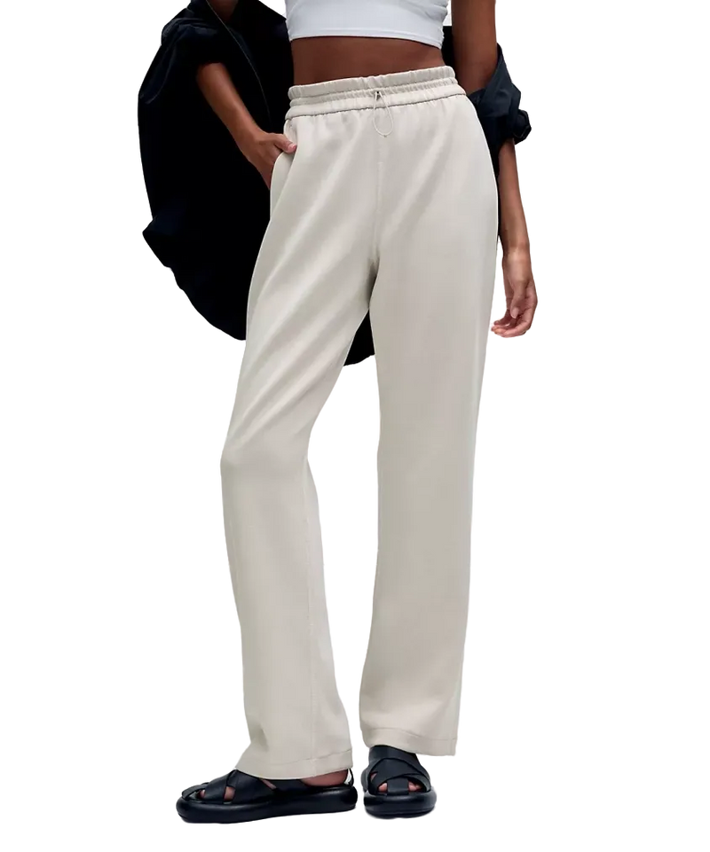 Lululemon Softstreme High-Rise Pant Shorts Bone