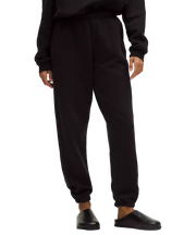 Lululemon Scuba Mid-Rise Oversized Jogger Regular Black