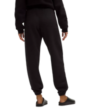 Lululemon Scuba Mid-Rise Oversized Jogger Regular Black