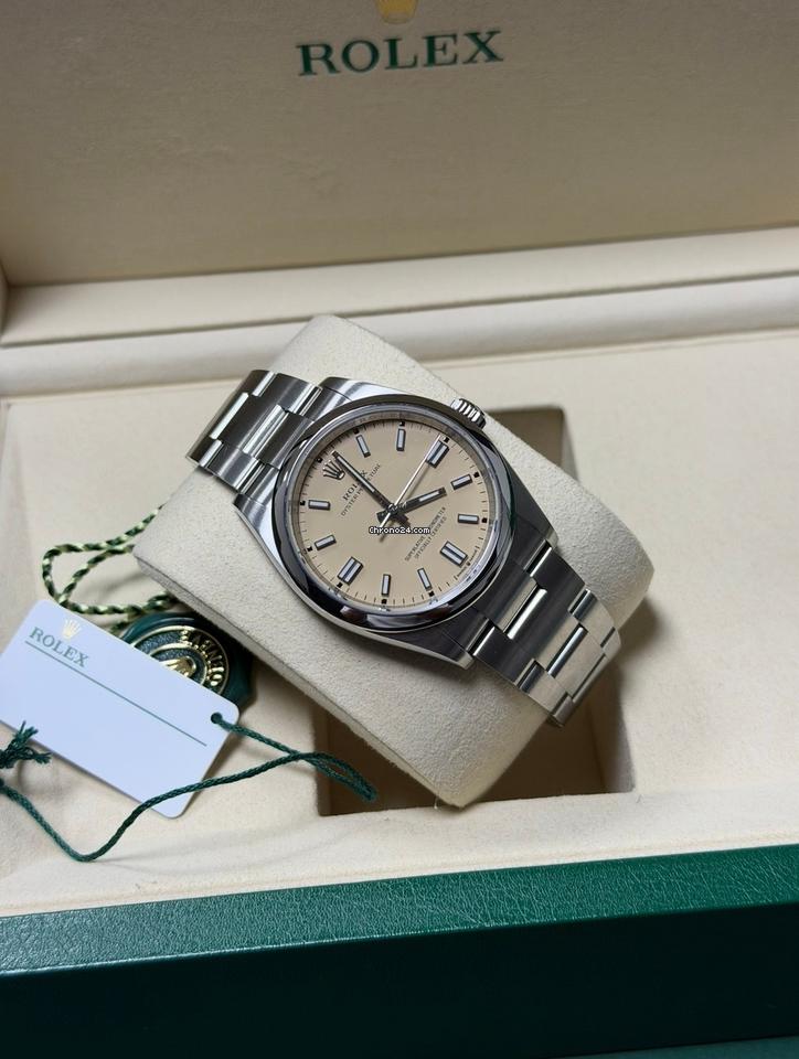 Rolex | Oyster Perpetual | 126000 | Steel | 36 mm | Steel | Brown | Automatic