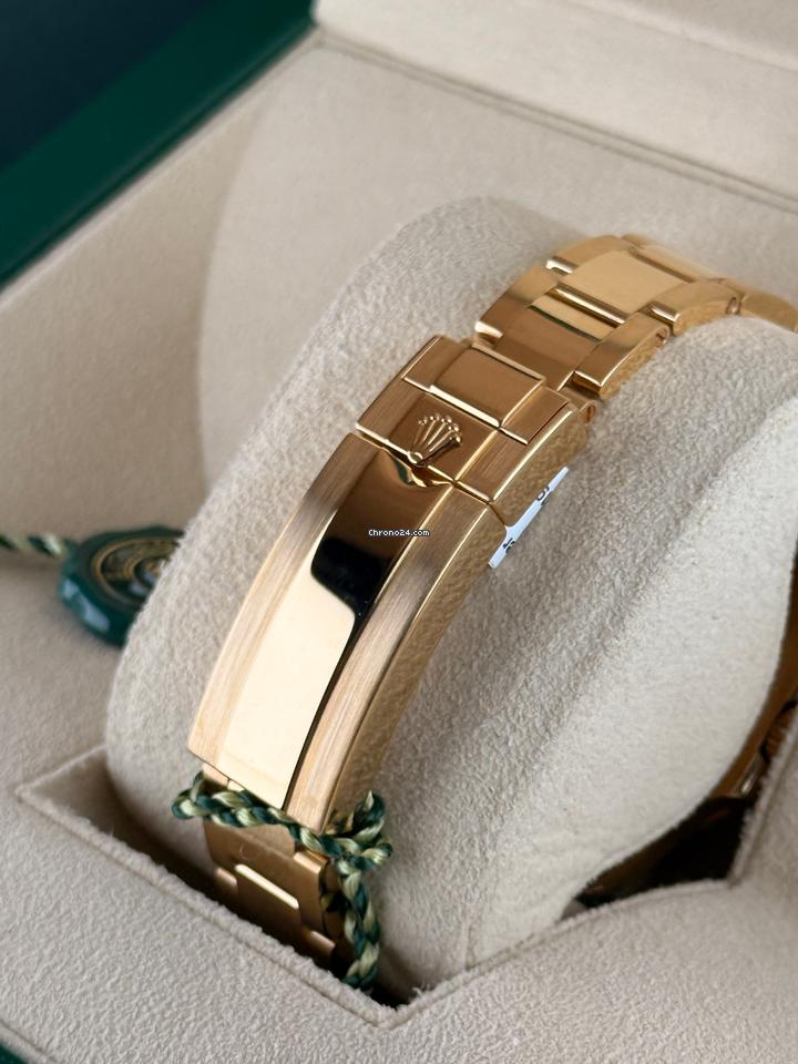 Rolex | Submariner | 116618LN | Yellow gold | 40 mm | Yellow gold | Black | Automatic