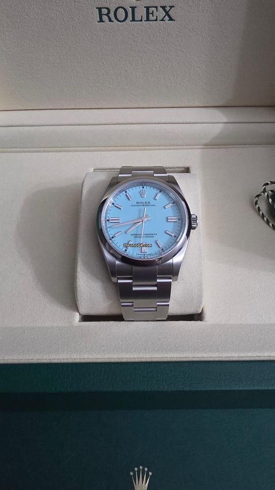 Rolex | Oyster Perpetual | 126000 | 36 mm | Steel | Turquoise | Automatic