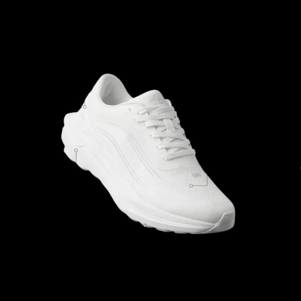 ALO Runner All White