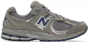 New Balance 2002 Olive Navy