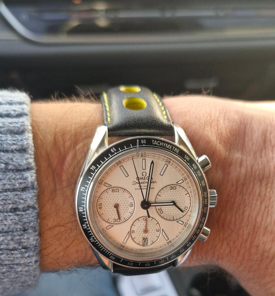 Omega Speedmaster Racing326.32.40.50.02.001