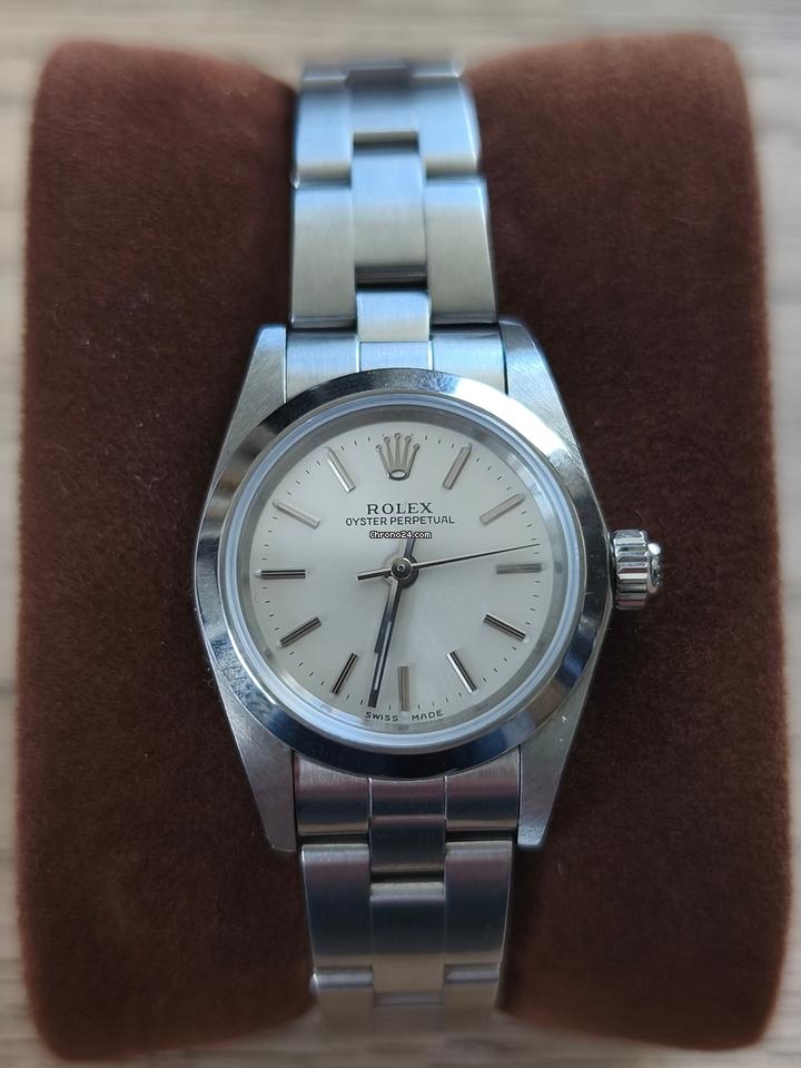 Rolex | Oyster Perpetual | 76080 | 24 x 26 mm | Steel | Automatic
