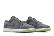 Nike Dunk Low SE Halloween Cauldron