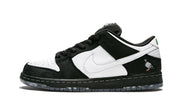 SB Dunk Low Panda Pigeon