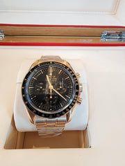Omega Speedmaster Professional Moonwatch Co-Axial Master Chronometer New never worn full set all links included