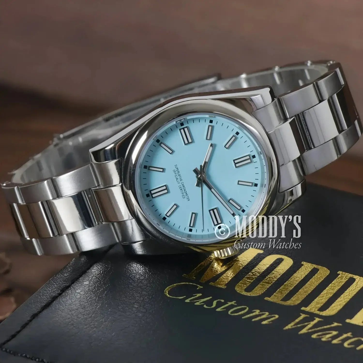 Oysteiko Tiffany Blue