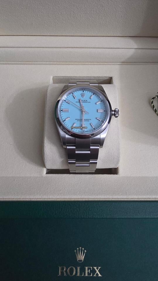 Rolex | Oyster Perpetual | 126000 | 36 mm | Steel | Turquoise | Automatic
