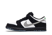 SB Dunk Low Panda Pigeon