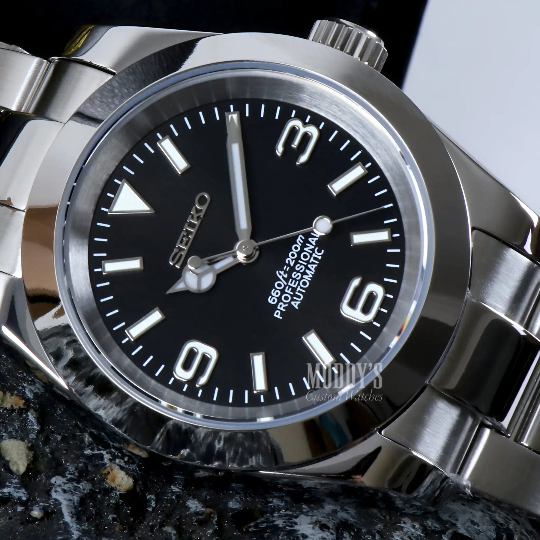 Oysteiko Explorer Black