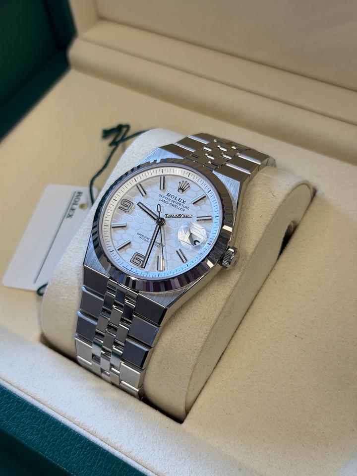 Rolex | Land-Dweller | 127334