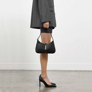 DeMellier The Tokyo black lizard-effect