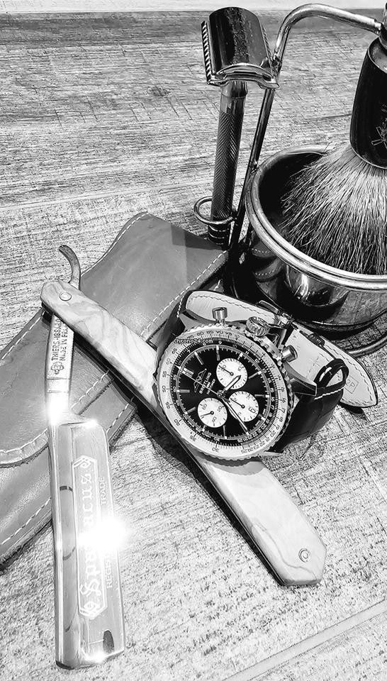 Breitling Navitimer B01 Chronograph 46 Superbe Breitling Navitimer B01