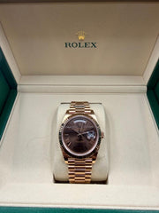 Rolex | Day-Date | 228235 | Rose gold | 40 mm | Rose gold | Brown | Automatic