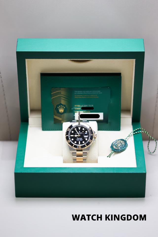 Rolex | Submariner | 126613LN | Yellow gold | 41 mm | Gold/Steel | Black | Automatic