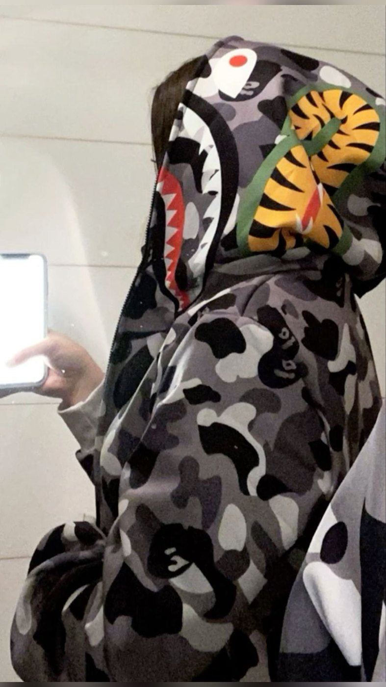 BAPE